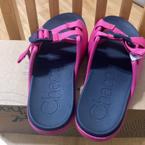 Chaco sandals - Picture 3 of 4